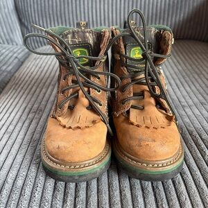 John Deere Vintage Lace Up Chore Work toddler boots Size 9 Camo Outdoor Dad